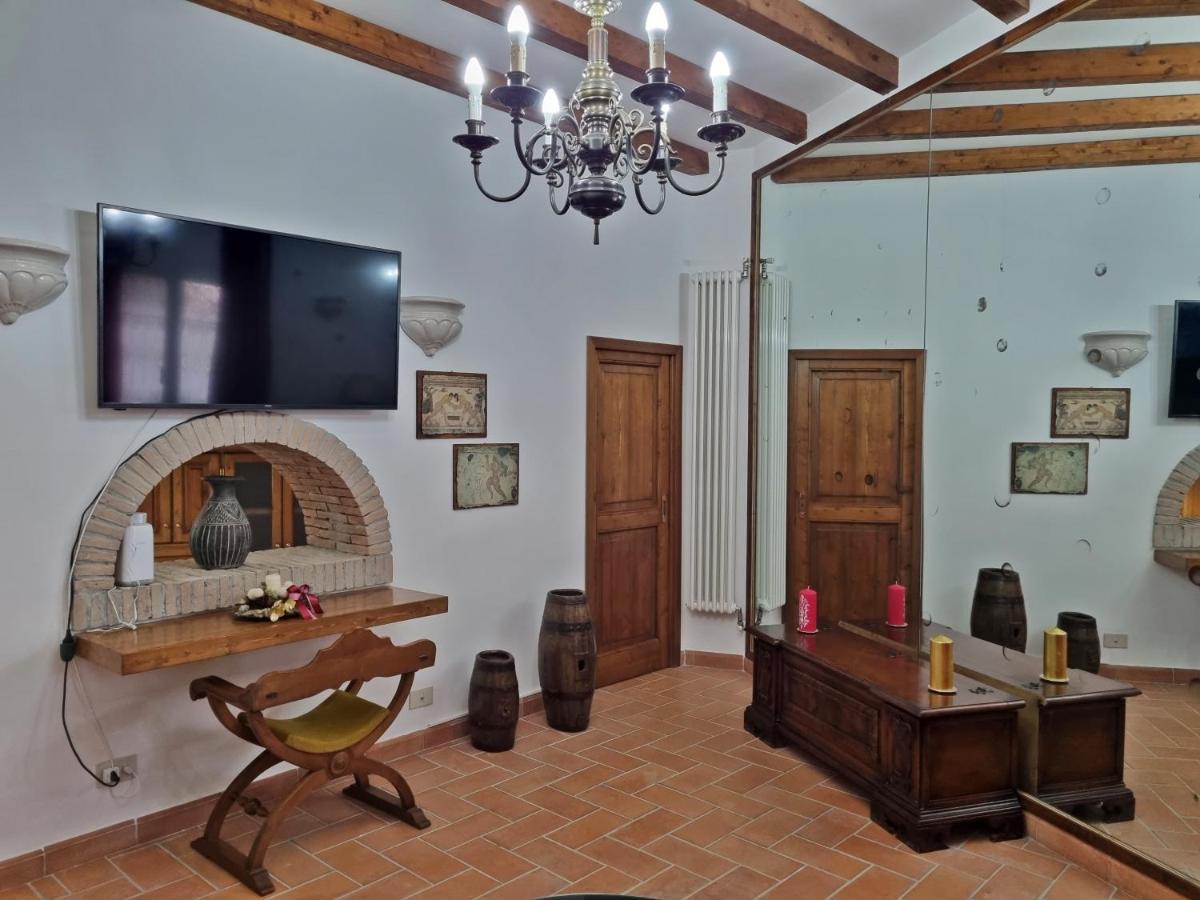Casa Vacanze Nives Тоскана Екстериор снимка